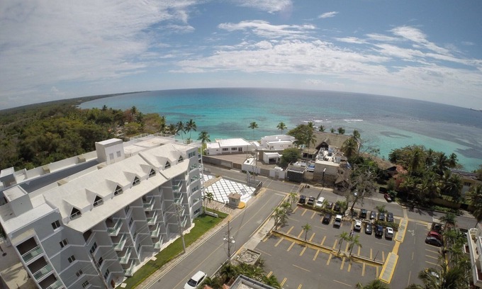 Boca Chica Otro | Nuevo Ocean View Loft Apt. 501A
