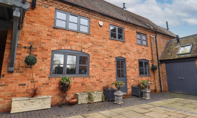 Ardens Grafton Casa | STABLE COTTAGE, family friendly, with open fire in Welford-On-Avon