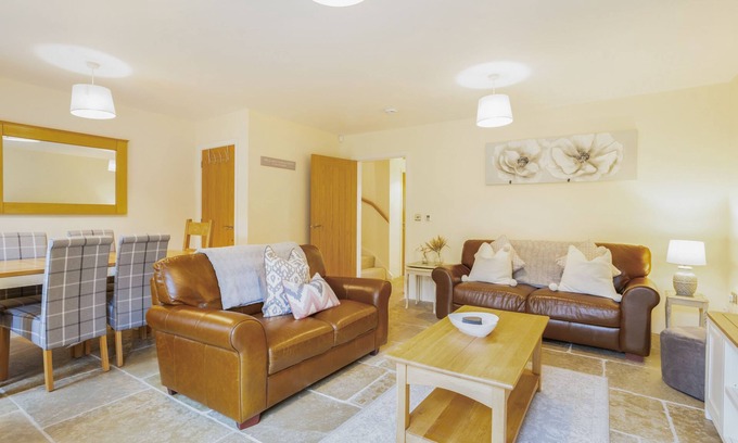 Broadway Cabaña | Staddlestone Mews - a cotswold cottage that sleeps 4 guests in 2 bedrooms