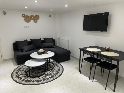 Ruesselsheim Apartamento | Stadtnah & und familienfreundlich