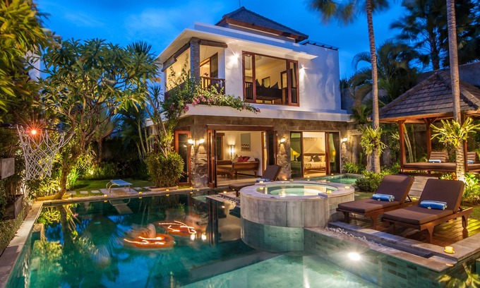 Dyanapura Villa | Villa de lujo Annecy paraíso privado en Seminyak. Tiendas, restaurantes, playa