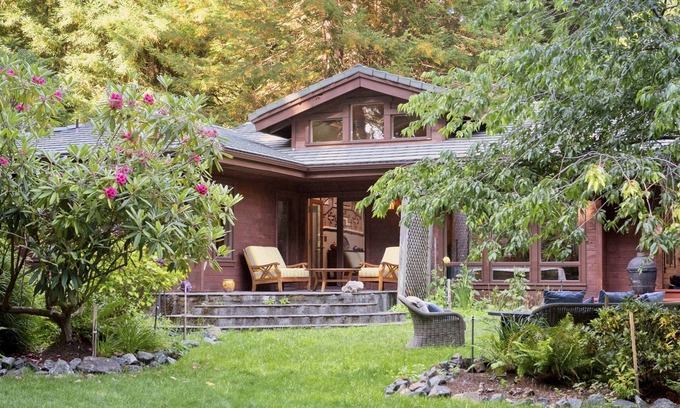 Trinidad Casa | Stagecoach Botanical Gardens