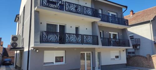 Sid Apartamento | Stan na dan Jovana Šid