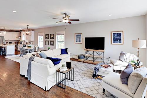 Woodbine Apartamento | Stand Tall Unit B