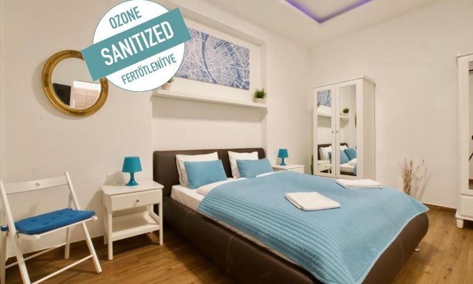 Erzsebetvaros Apartamento | Standard Apartment by Hi5 -Baross Square