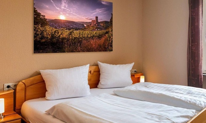 Uerzig Cama Y Desayuno | Habitación doble con ducha / WC - Weingut Gästehaus Gerlach
