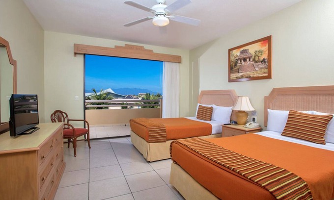 Nuevo Vallarta Hotel | STANDARD ONE BEDROOM SUITE at Paradise Village Nuevo Vallarta