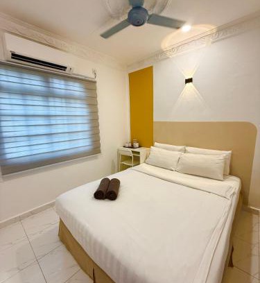 Kampung Bukit Tok Bat Casa | STANDARD ROOM-for 2Pax at Anggerik Impian Hotel