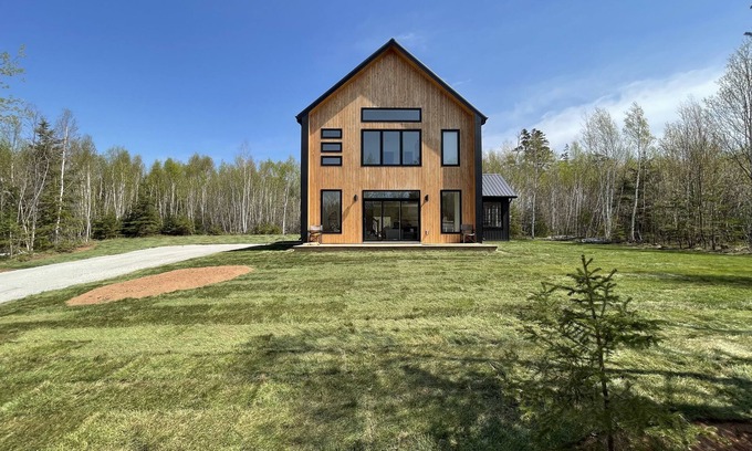York Casa | Stanhope Haven - new 4 bedroom Scandinavian Retreat