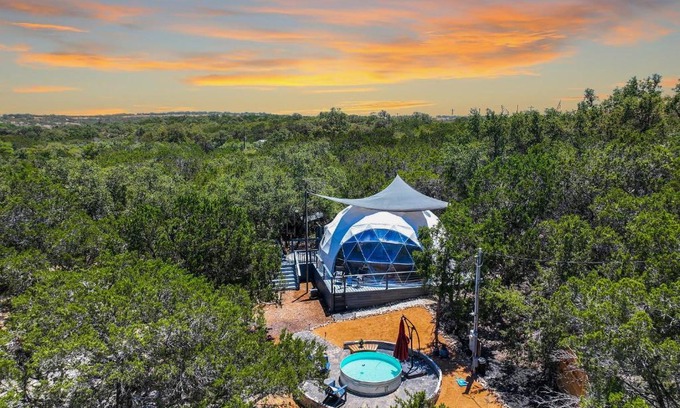 Spring Branch Casa | Stardome