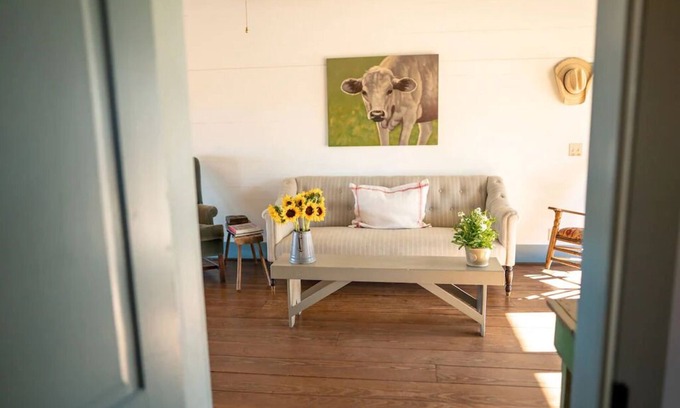 New Ulm Casa | StarHill Farms Ranch House