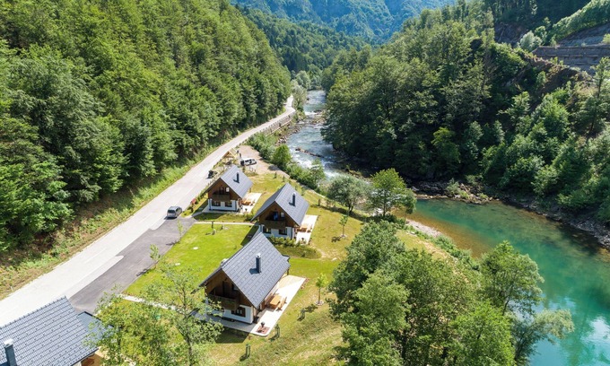 Hrib pri Hinjah Chalet De Esquí | Stari Malni 3, Osilnica, Slovenia