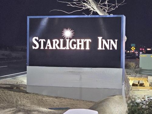 Twentynine Palms Hotel | Starlight Inn & Suites Motel 29 Palms Joshua Tree National Park