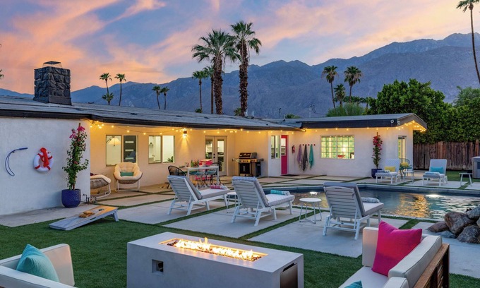 Palm Springs Casa | Starlite Safari Where Desert luxury Meets Mid Century Charm