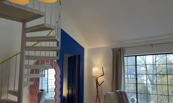 West Hartford Condominio | Starship WeHa downtown