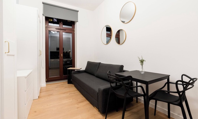 Poznan City Center Apartamento | Stary Browar Deluxe Studio #8