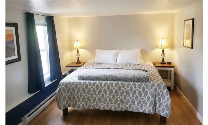 Staunton Casa | Staunton Escape 👑King Bed+🐾pet friendly+Wifi+washer&dryer+fence+coffee+Netflix