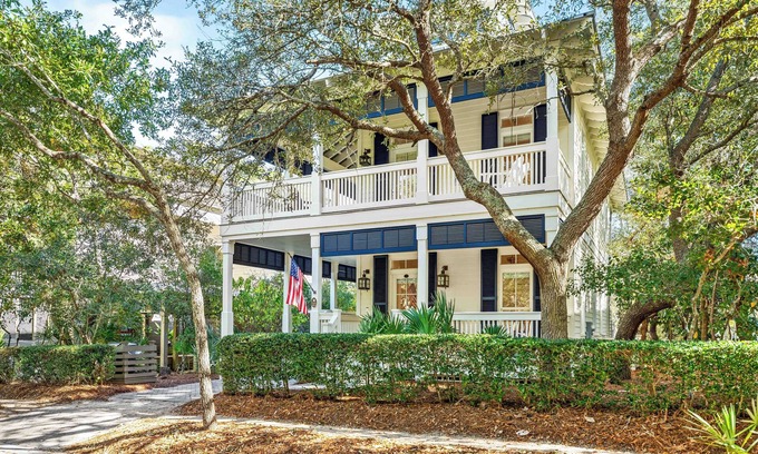 Beach District Casa | 🍂Stay 3+ Nights, Get 1 Free! 8/15–11/15 | 3BR Home | Private Heated Pool, Golf Cart!