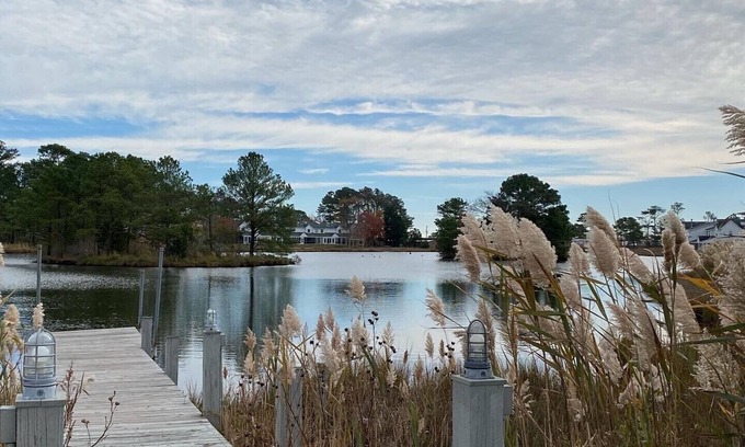 Selbyville Condominio | Stay at Heron Cove located in popular Mallard Lakes!