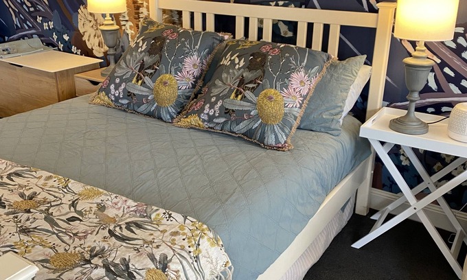 Clifton Springs Apartamento | Stay at our studio apartment “The Nook” perfect for the Q Train or a Wedding
