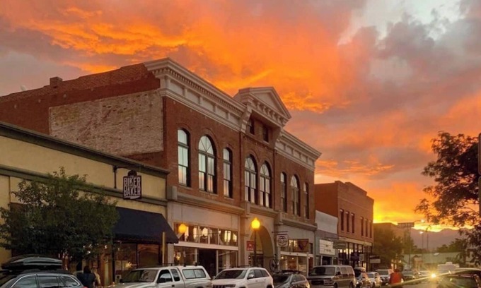 Salida Condominio | Stay at the historic Opera House in downtown Salida!