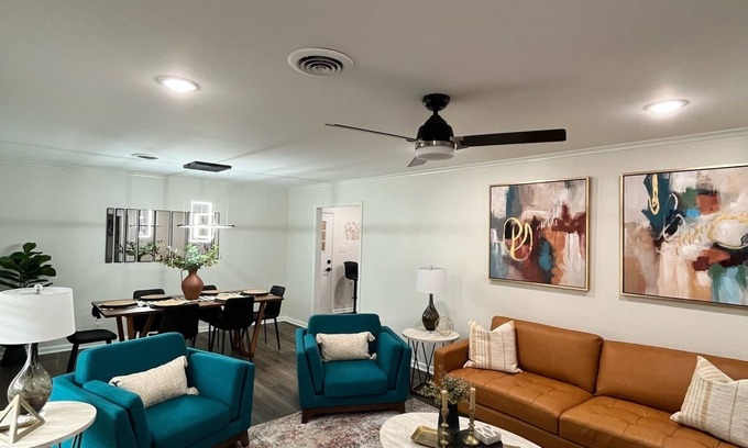 Grambling Casa | Stay Awhile at Casa Blanca - Minutes from Tech and GSU
