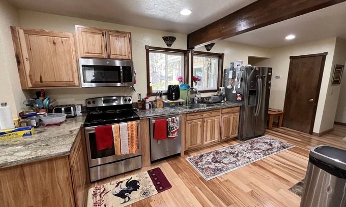 South Lake Tahoe Casa | Stay-cation home in Tahoe for monthly rentals
