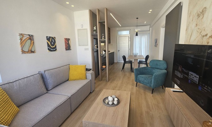 Nicosia Apartamento | STAY City Center Gem