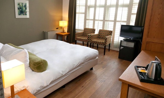 Rijssen Hotel | Stay Close to Nature with Full Comfort! Indoor Pool! Free Parking