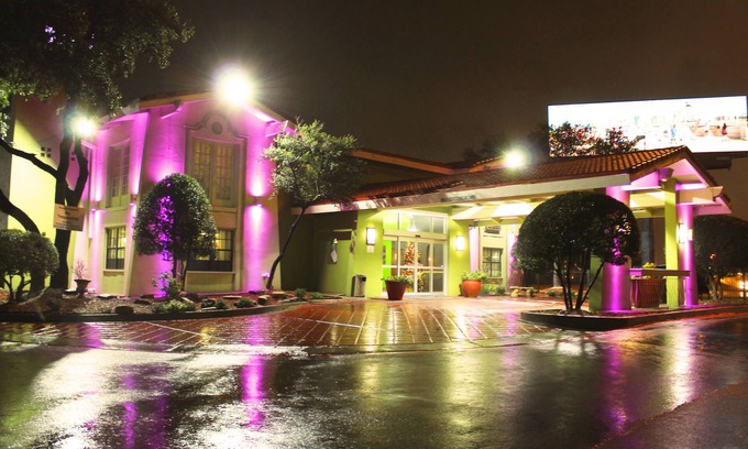 Buckner Terrace - Everglade Park Hotel | Stay Express Inn Dallas - Fair Park / Downtown