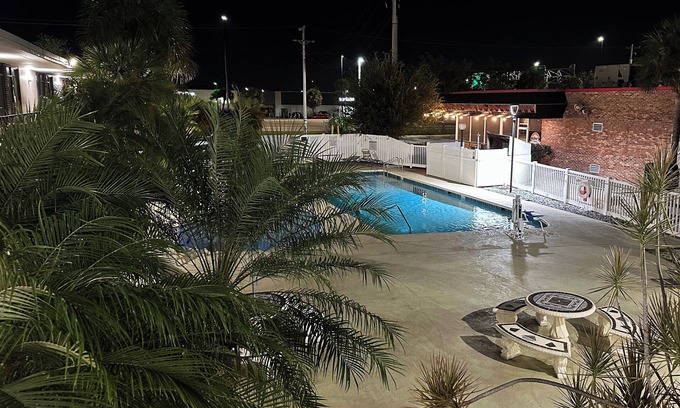 Bartow Hotel | Stay Inn and Suites