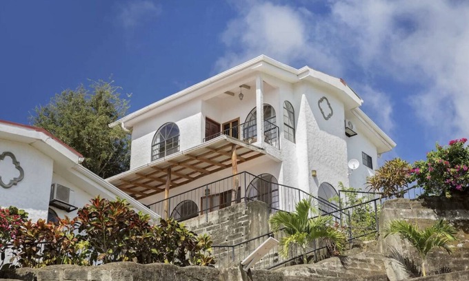 San Juan del Sur Casa | Stay lost in Nicaragua.