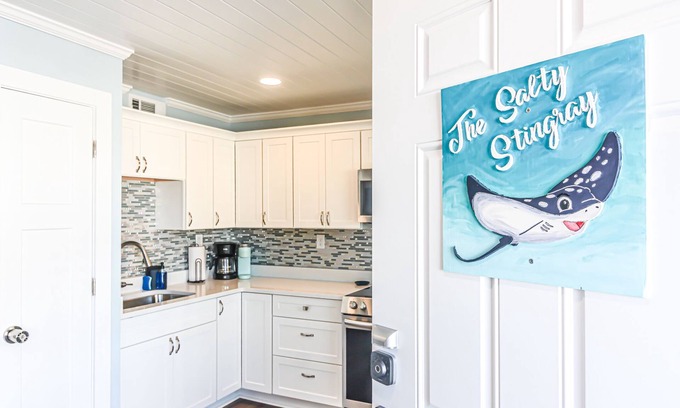Gulf Shores Condominio | Stay Salty at the Salty Stingray