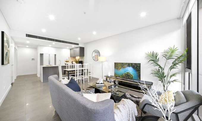 Lidcombe Apartamento | Stay Steps from Olympic Park | Spacious 3-Bedroom
