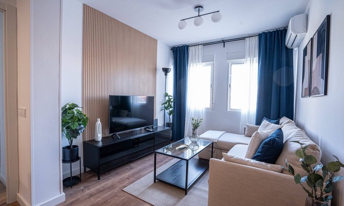 El Molinillo Apartamento | Modern and cozy apartment in Malaga