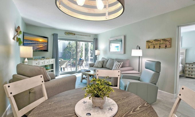 Whitney Beach Condominio | Beach Resort Castillo # 23: 1 BR / 1 BA Resort en Longboat Key por RVA, para 4 personas