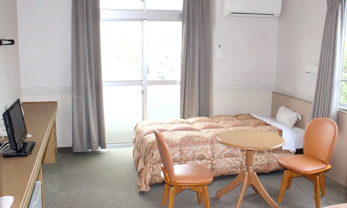 Toyokawa Hotel | Stay without meals twin room No smoking / Toyokawa Aichi