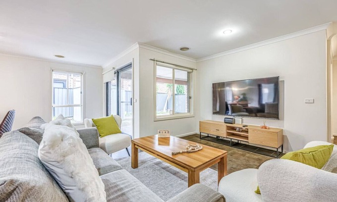Derrimut Apartamento | StayAU Newly 8 Beds Spacious Home in Derrimut