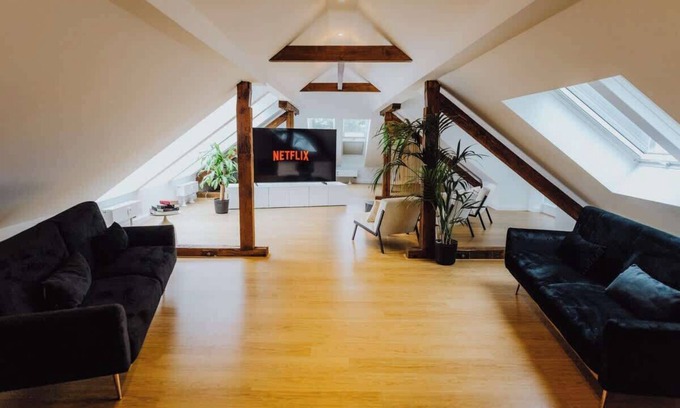Suedstadt Apartamento | Staylight Stylish Penthouse | Maschsee | 1A City Location