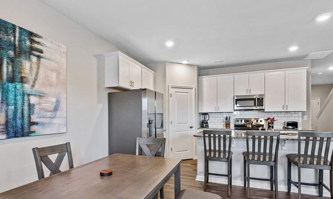 Concord Casa | StaysByWalker 2BR TownHome | King Beds/Fenced Yard