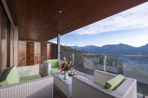 Shimla Villa | StayVista at Alpine Abode - Ultra Luxury Apartments