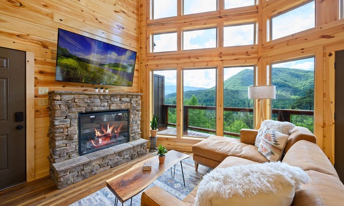 Wears Valley Cabina | Stellar Views - Rustic Modern, Cozy Cabin with all the perks!
