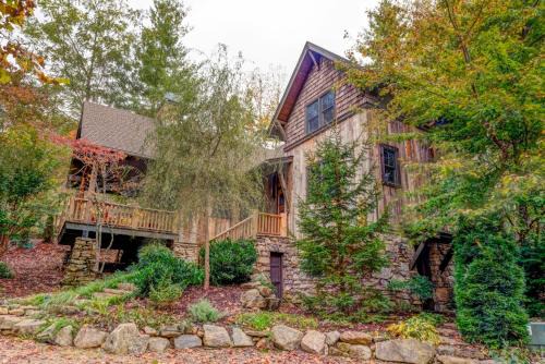 Cheshire Casa | Stepping Stone