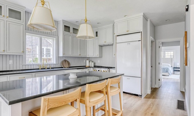Mashpee Casa | Steps from beach! Recent Remodel!