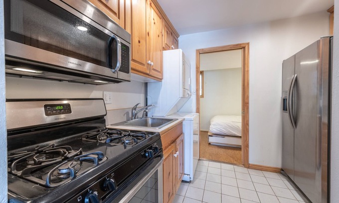 Downtown Park City Chalet De Esquí | STEPS FROM MAIN STREET- 1Bed/1Bath Condo