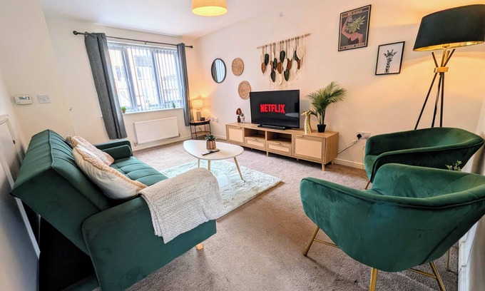 Chorlton-on-Medlock Casa | Steps from O2 Apollo & Oxford Road