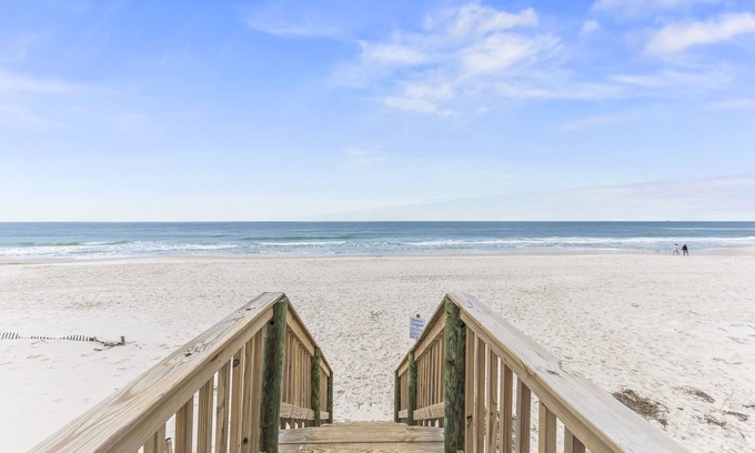 Gulf Shores Cabaña | Steps from the Beach*Pool*Pier on Little Lagoon
