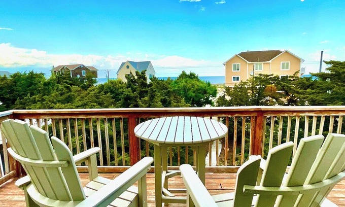 Broadkill Beach Casa | STEPS TO BEACH. PEACEFUL. PET-FRIENDLY. LINENS INCLUDED.