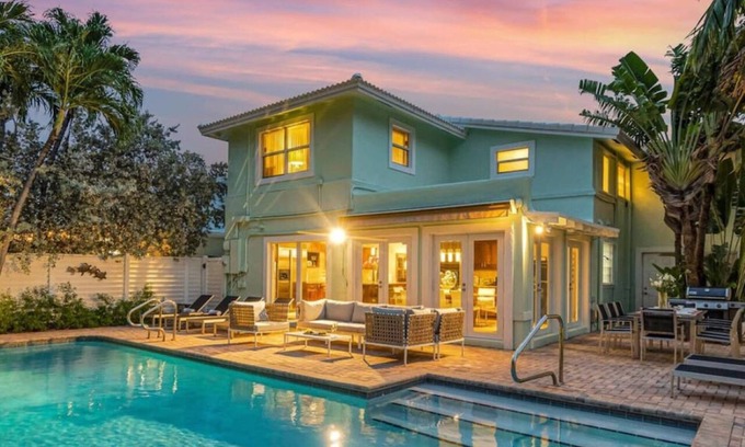 Birch Park Finger Streets Casa | Steps to Beach w/ Pool, Backyard Oasis & Game Room