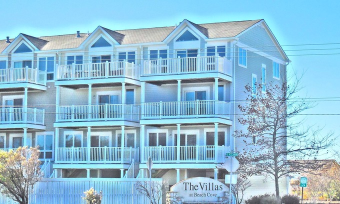 Bethany Beach Casa | Descubre tu propia "Shangrila en la orilla"! Pasos para el Océano y la bahía! VISTAS!